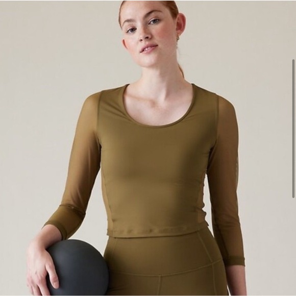 NWT Athleta Pacer Mesh Top, Acacia Olive, Size Medium | Retail $69 - Picture 3 of 5